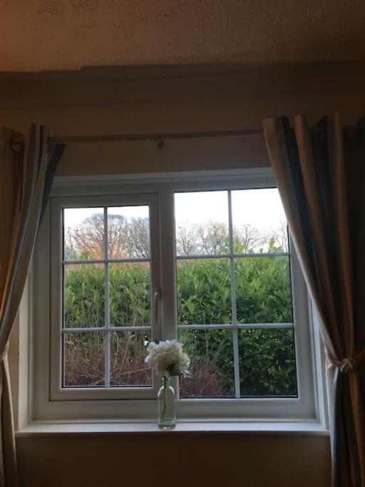 Holiday home Bramble - Sleeps 5 With Free Wifi *